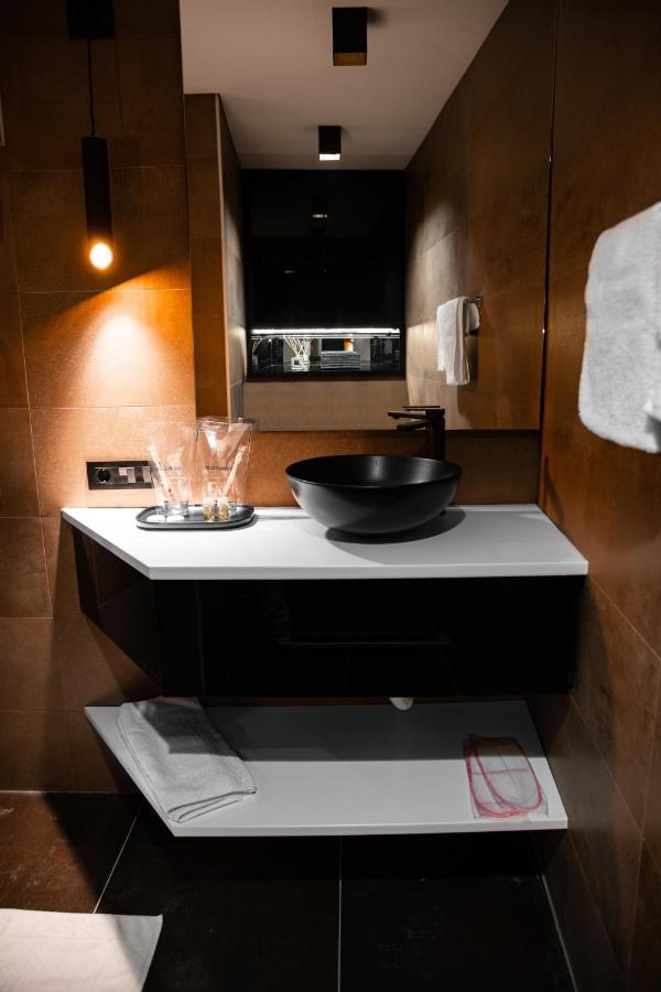 Malux Nis Appartement Buitenkant foto