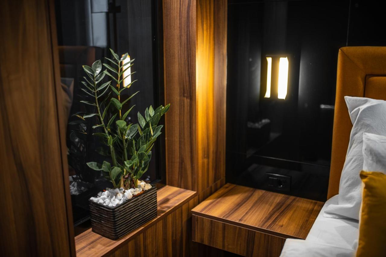 Malux Nis Appartement Buitenkant foto